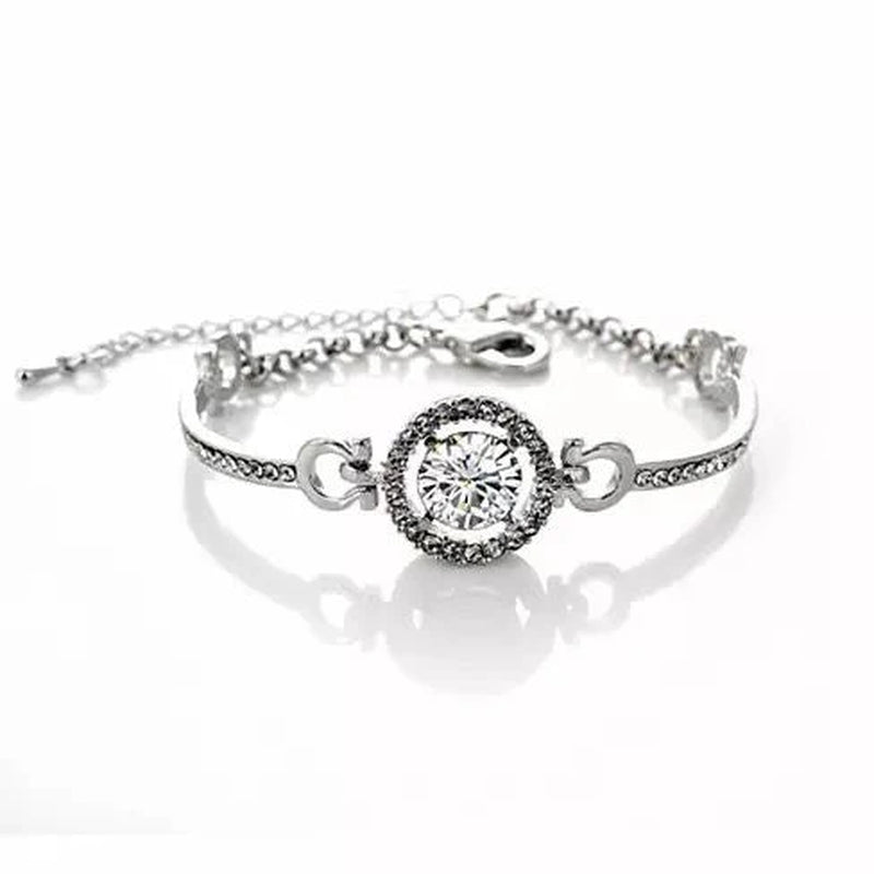 Queen'S Luck Swarovski Crystal Bracelets in White and Yellow Gold Overlay
