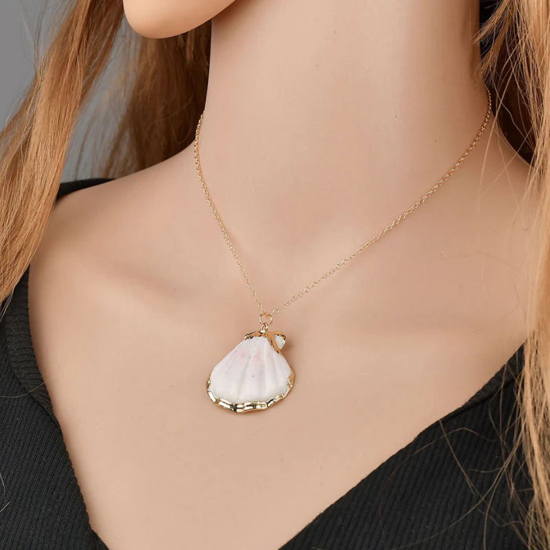 Heartbeats Seashell Necklace Set of 3