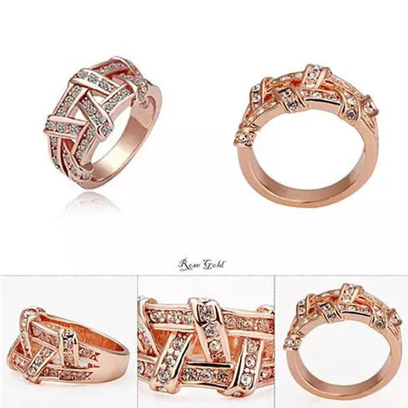NYSA the Swarovski Crystal Cocktail Ring in Gold and Rose Gold
